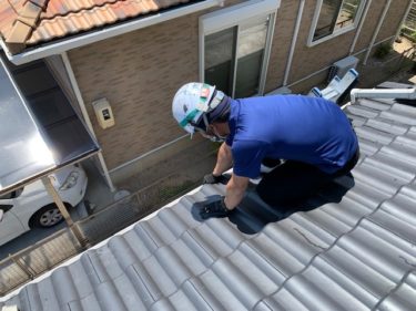 安城市N様邸　雨樋落ち葉除けシート取付工事