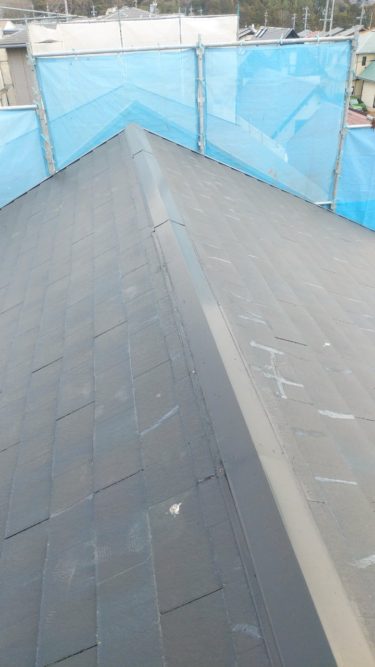 安城市　既存屋根のクラックが多く雨漏りの危険も出るので屋根の葺き替え工事を行いました