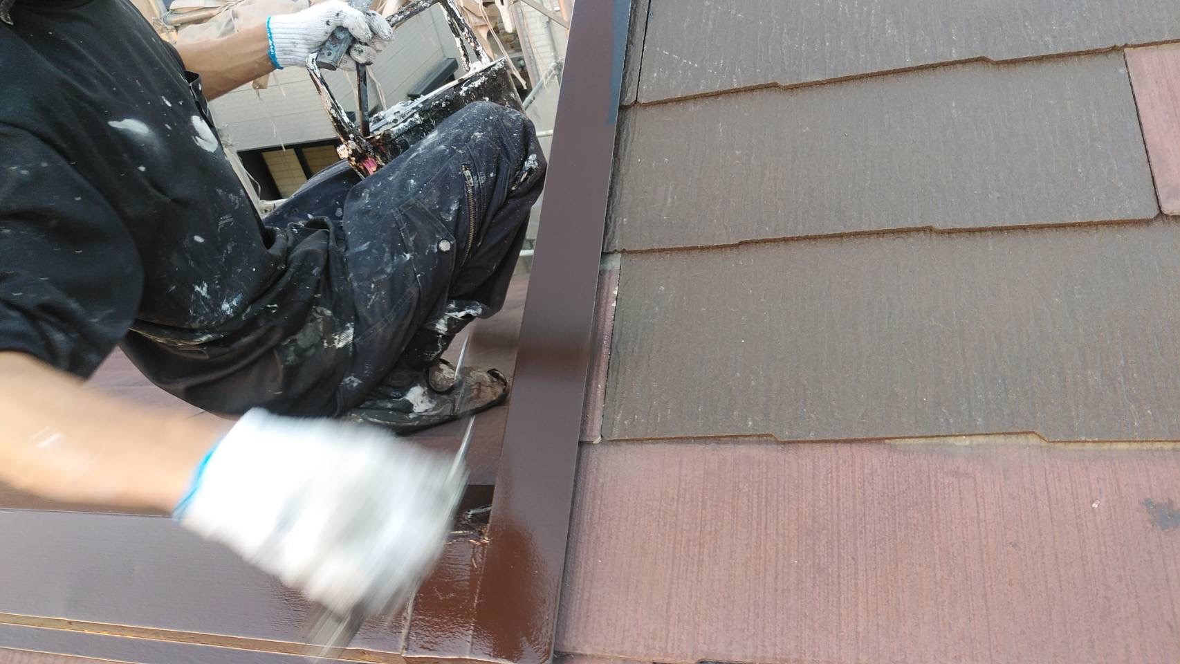 安城市　屋根カバー工法前のカラーベスト補修工事