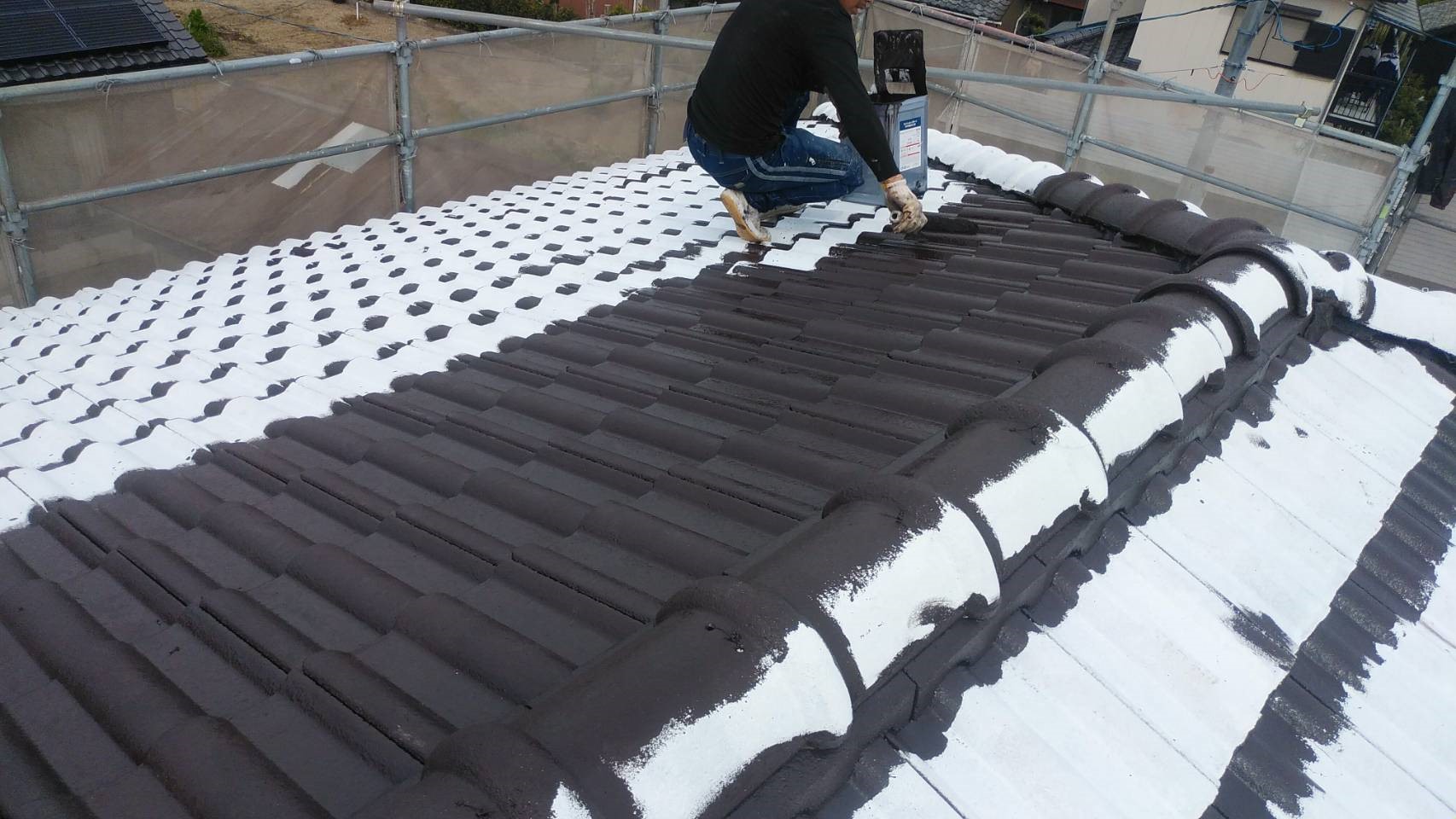 モニエル瓦（乾式コンクリート瓦）塗装