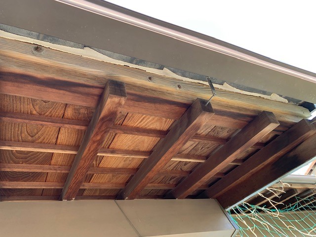 西尾市K様邸　軒先面戸取付工事　台風が来る前に