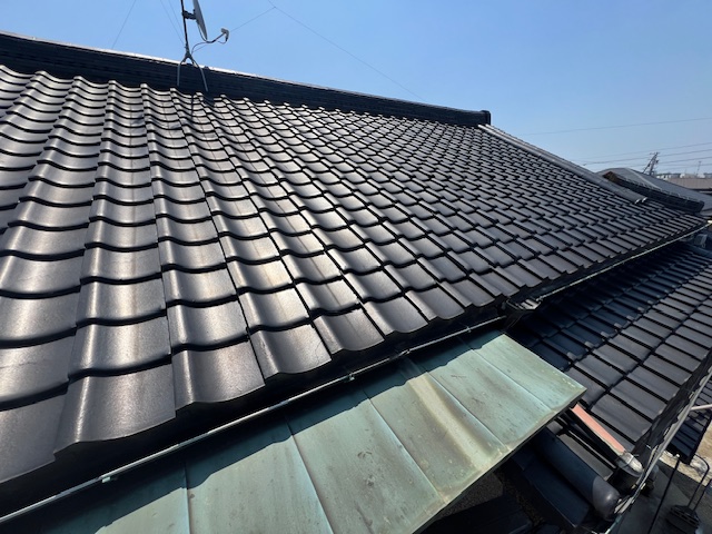 瓦屋根の漆喰補修をしました！